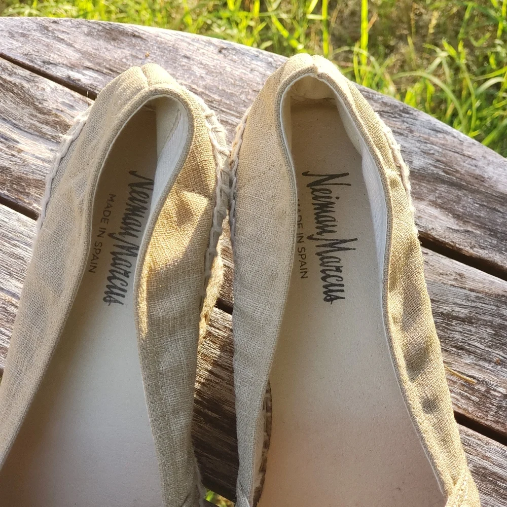 Neiman Marcus Lola Linen Wedge Espadrille Shoes_5